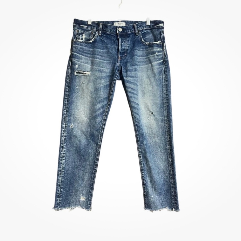 Moussy Vintage Distressed Blue Straight Jeans.